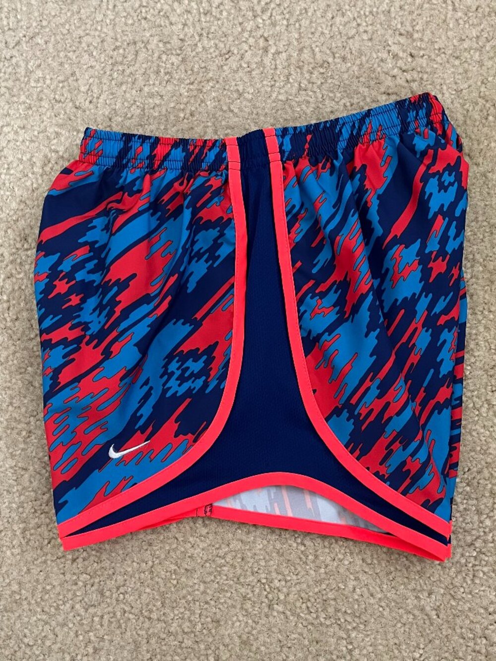 Nike Tempo Athletic Shorts • Size X-Small • Blue / Red